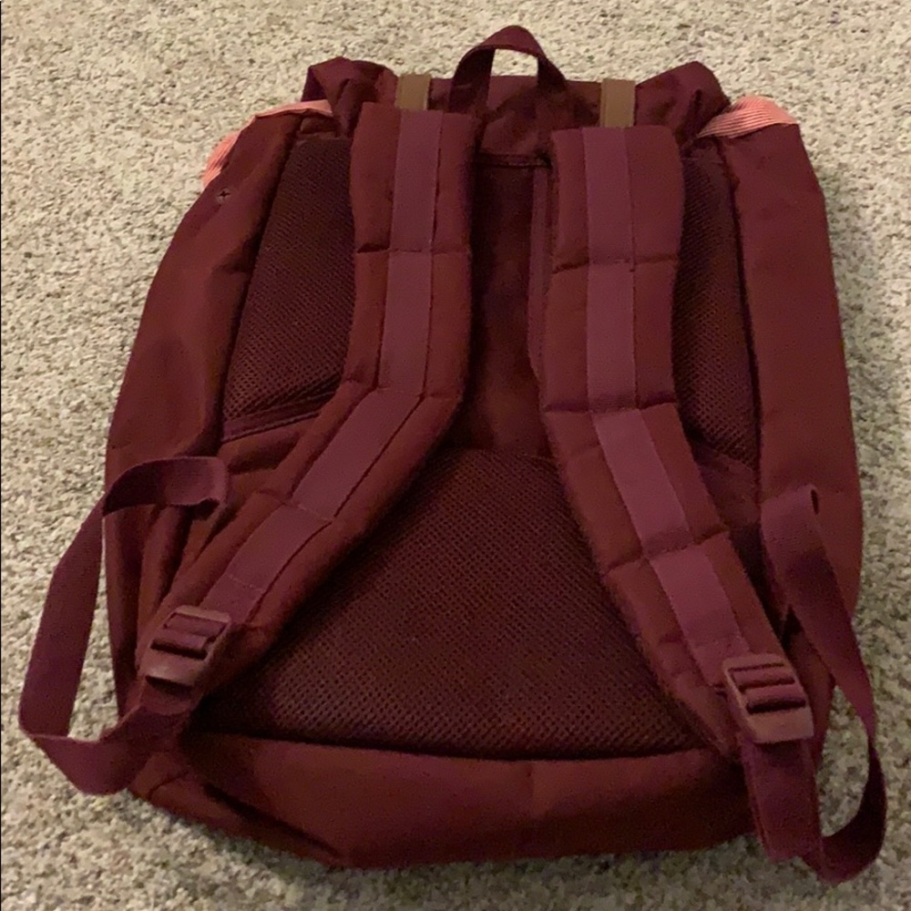 NWOT LARGE Hershel Backpack - Picture 4 of 12